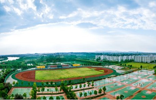 武汉南华光电职业技术学校2022年收费标准