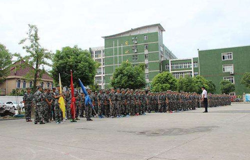 武汉财贸学校